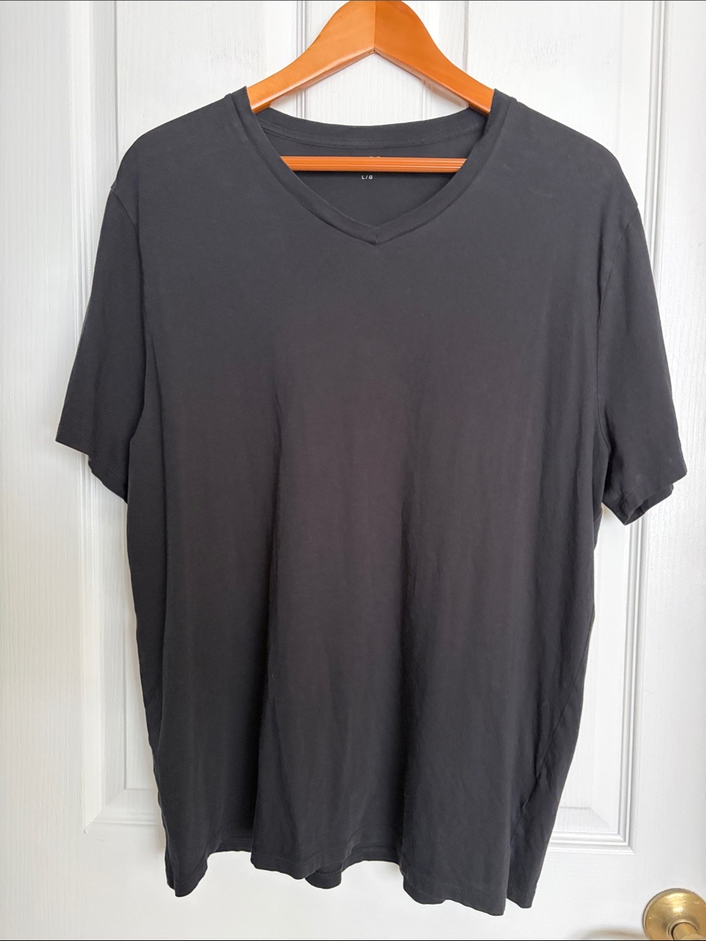 Vince Men's Black V-Neck Short Sleeve Tee